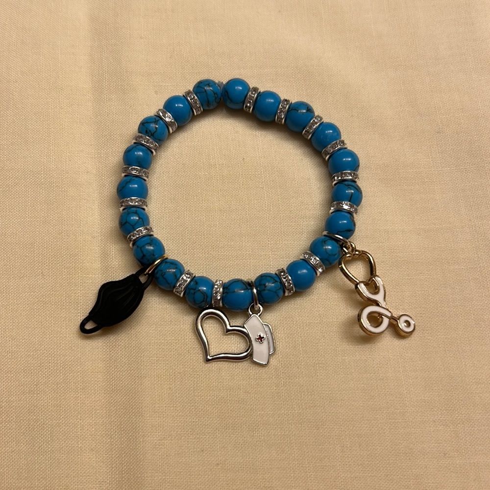 Nursing bracelet